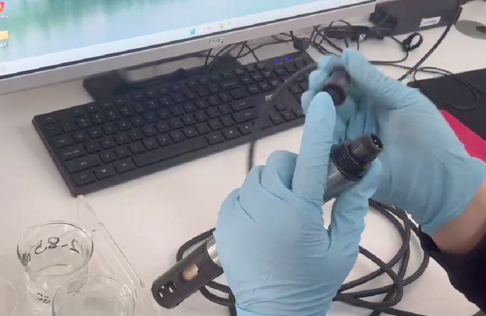 S16-A-Conductivity-Sensor-Testing-Show.jpg